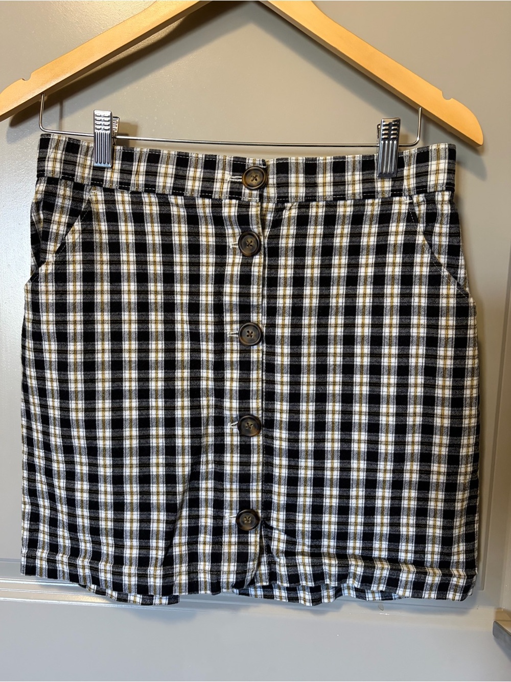 Hollister Plaid Button-Front Mini Skirt Size M